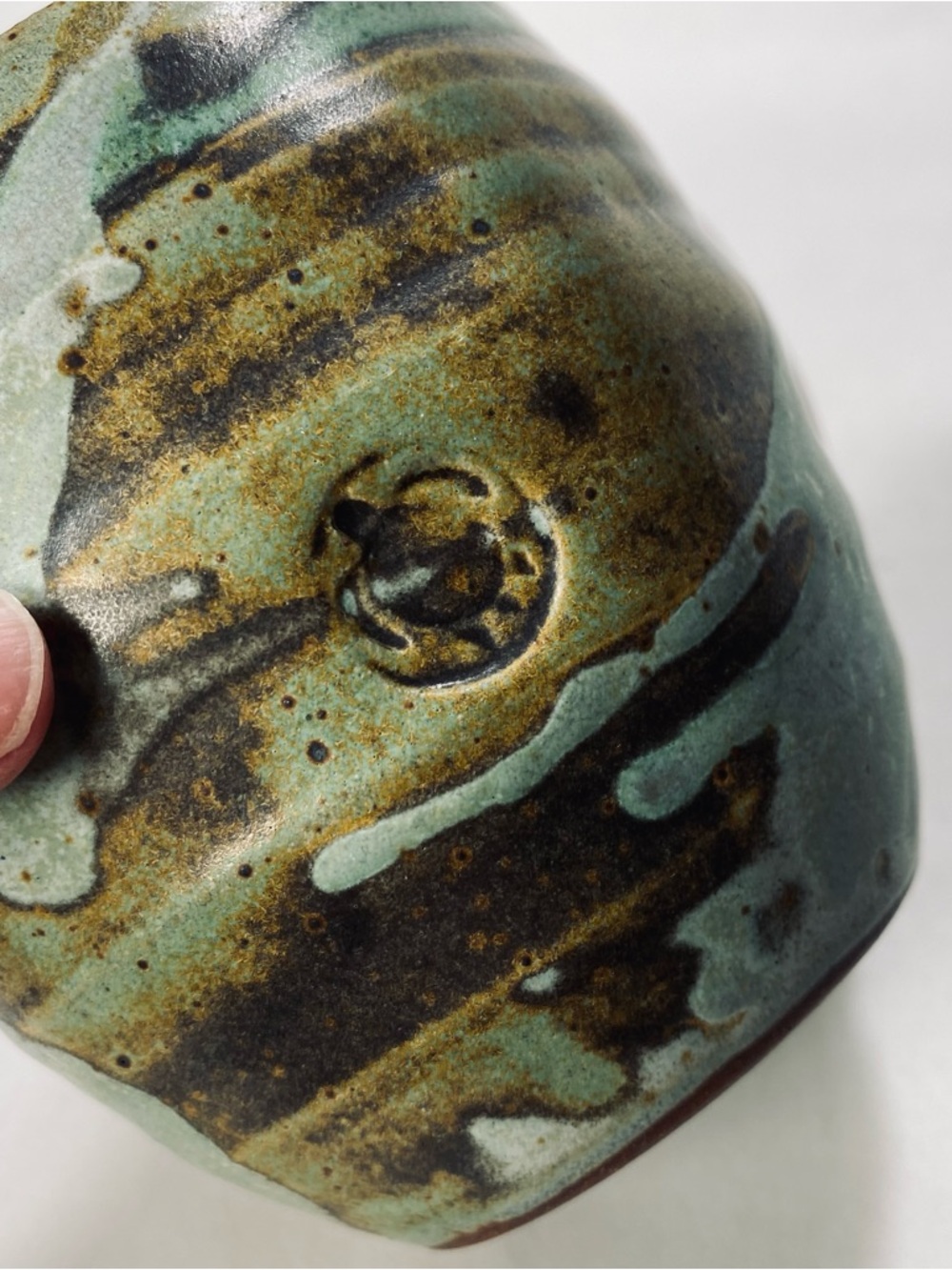 Pakele Hawaii Art Studio Pottery Artist Signed Turtle Mug - Picture 7 of 15